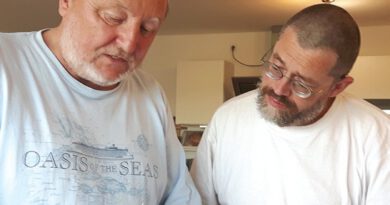 Autor książki dr Rüdiger Ritter (po prawej) i red. Bogdan Żurek