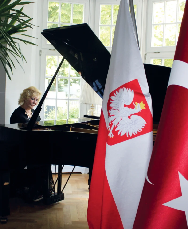 Gülsin Onay